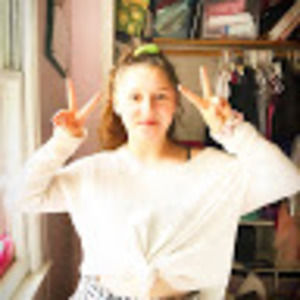 Meet your Posher, Ava